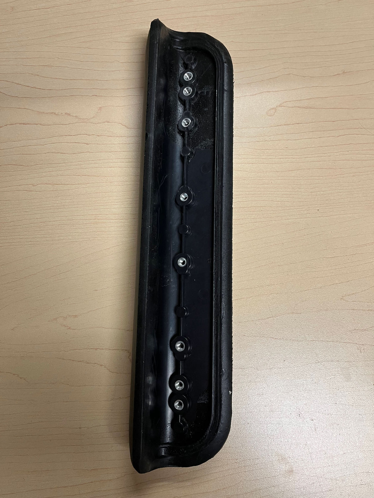 Full-Length Waterfall Armrest Pads for Quantum Power Chairs (UPSASMB1024) (Single)