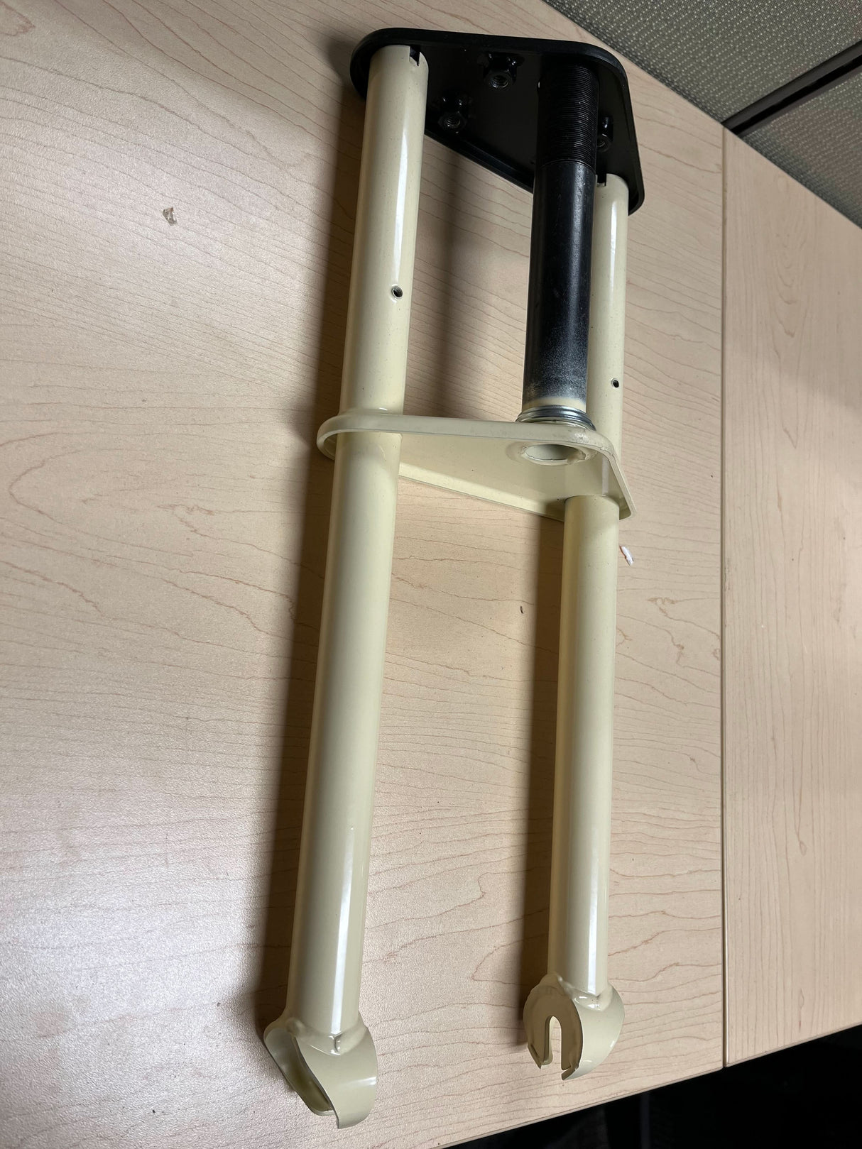 Front Fork for the Razor Rambler 16 Electric Mini Bike (Missing Hardware)