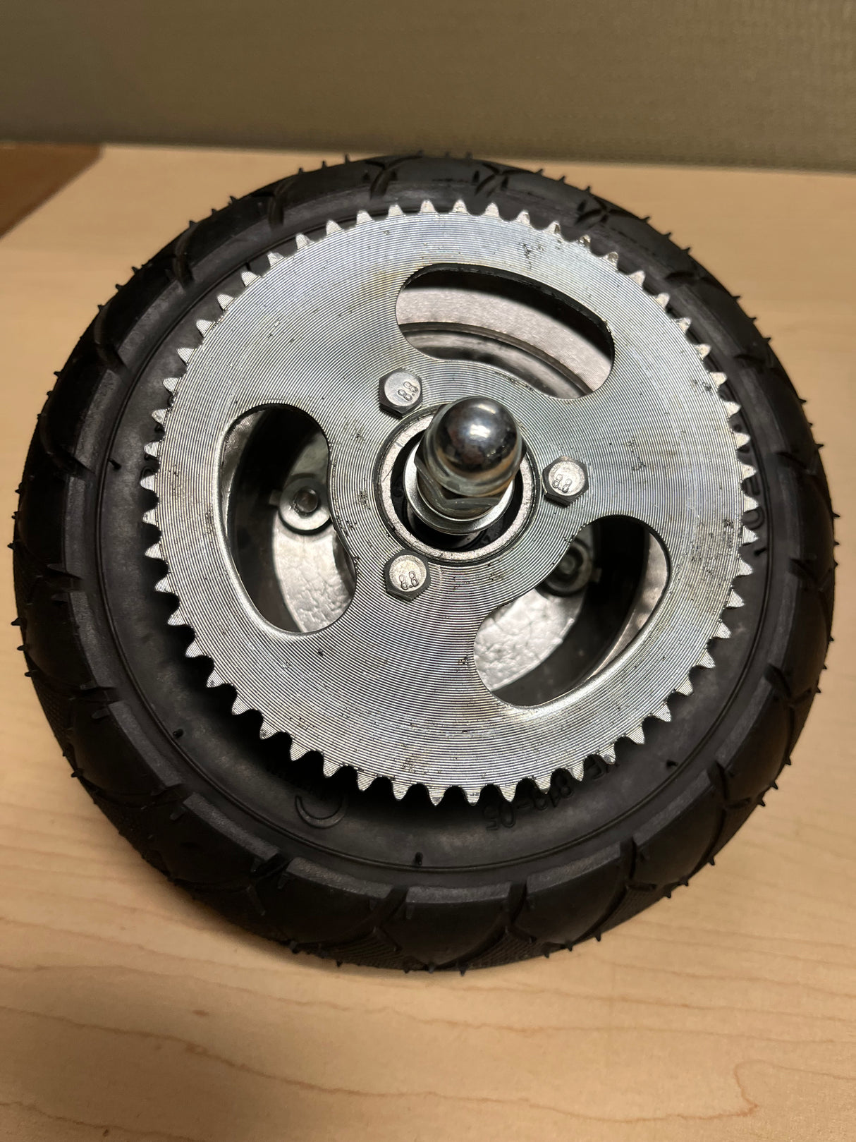 Front Wheel Assembly for the Razor Crazy Cart (Versions 5+) & Crazy Cart DLX (Versions 1+) (Scratch and Dent)