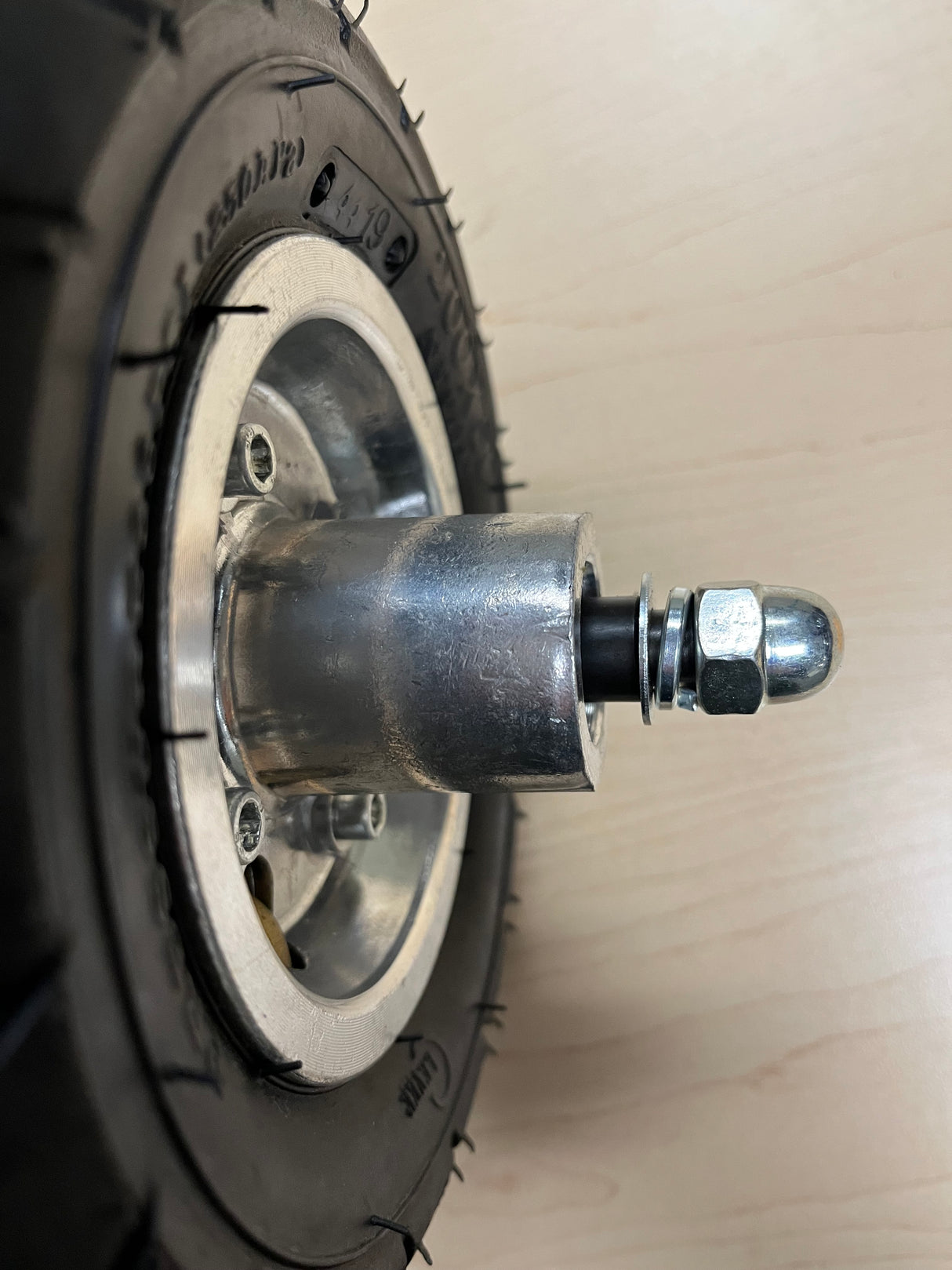 Front Wheel Assembly for the Razor Crazy Cart (Versions 5+) & Crazy Cart DLX (Versions 1+) (Scratch and Dent)