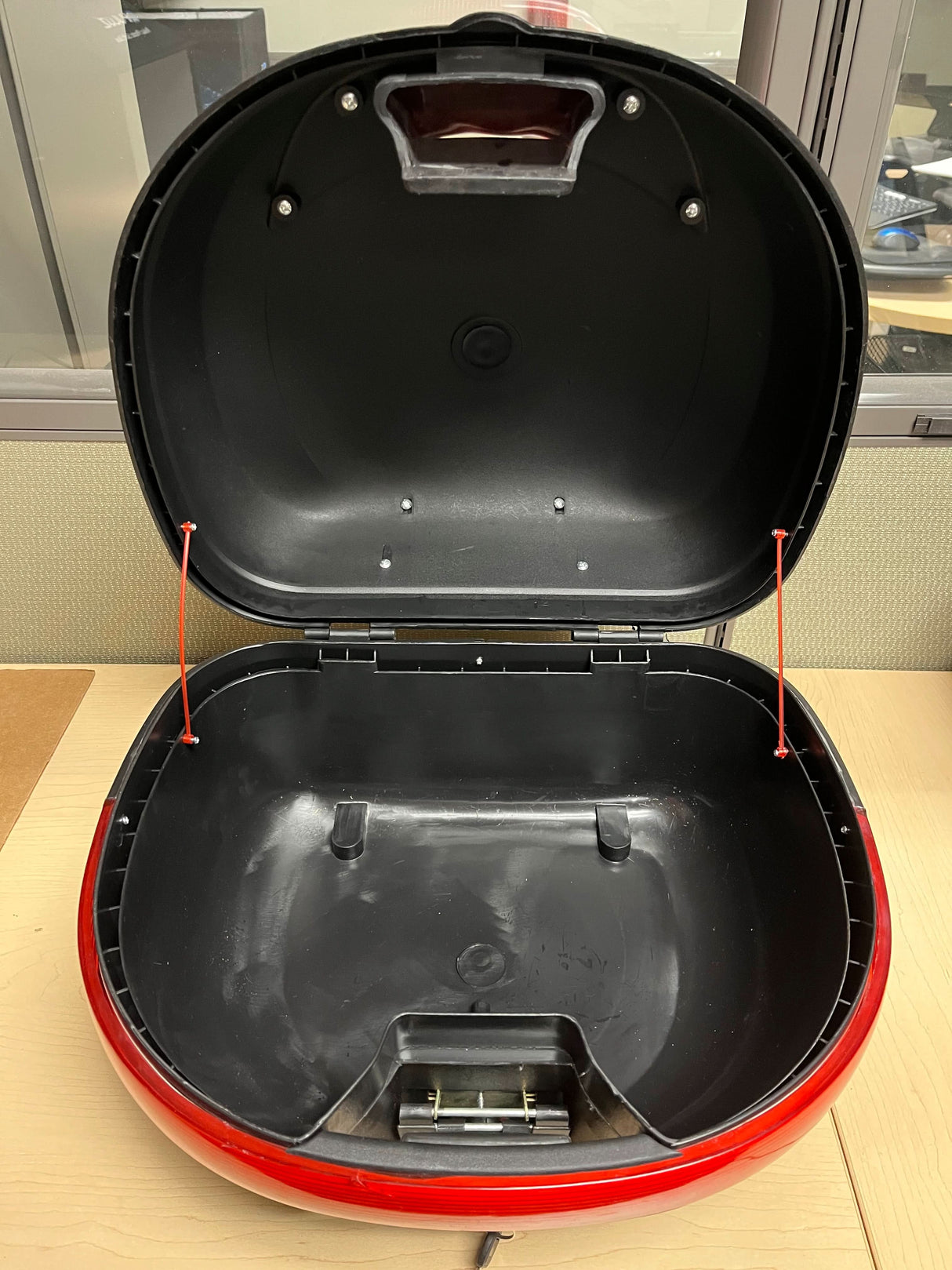 Universal Top Case Scooter Trunk - Medium (Blemished)