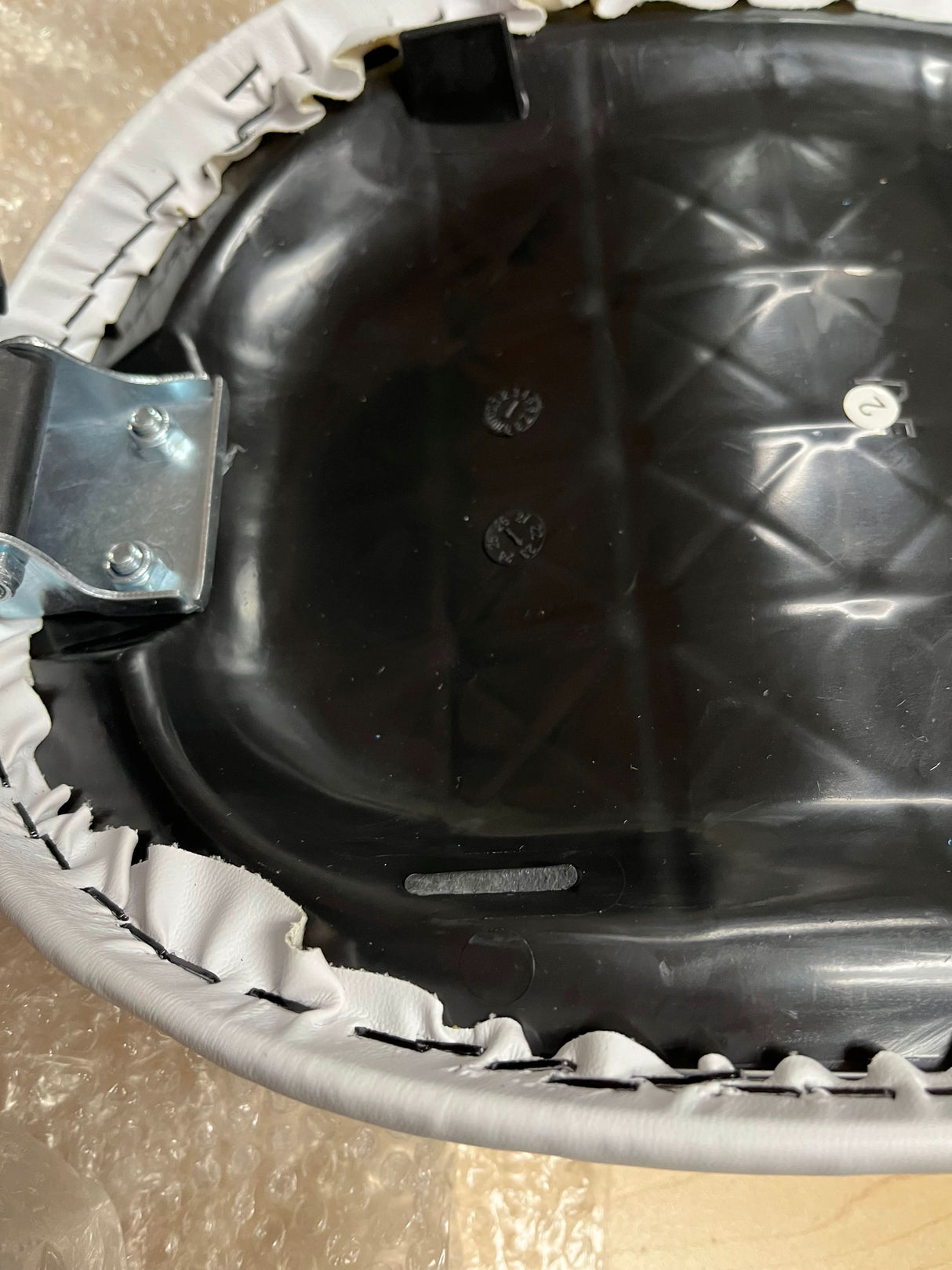Seat with Storage for the Razor Pocket Mod (Blemished)