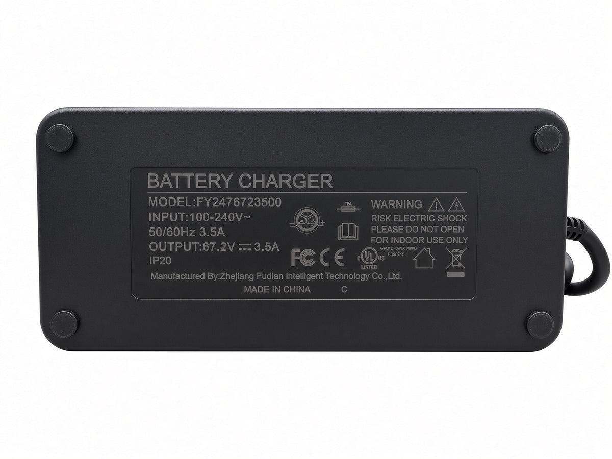 Coleman EVB200 battery charger label, model FY2476723500, input 100-240V 3.5A, output 67.2V 3.5A