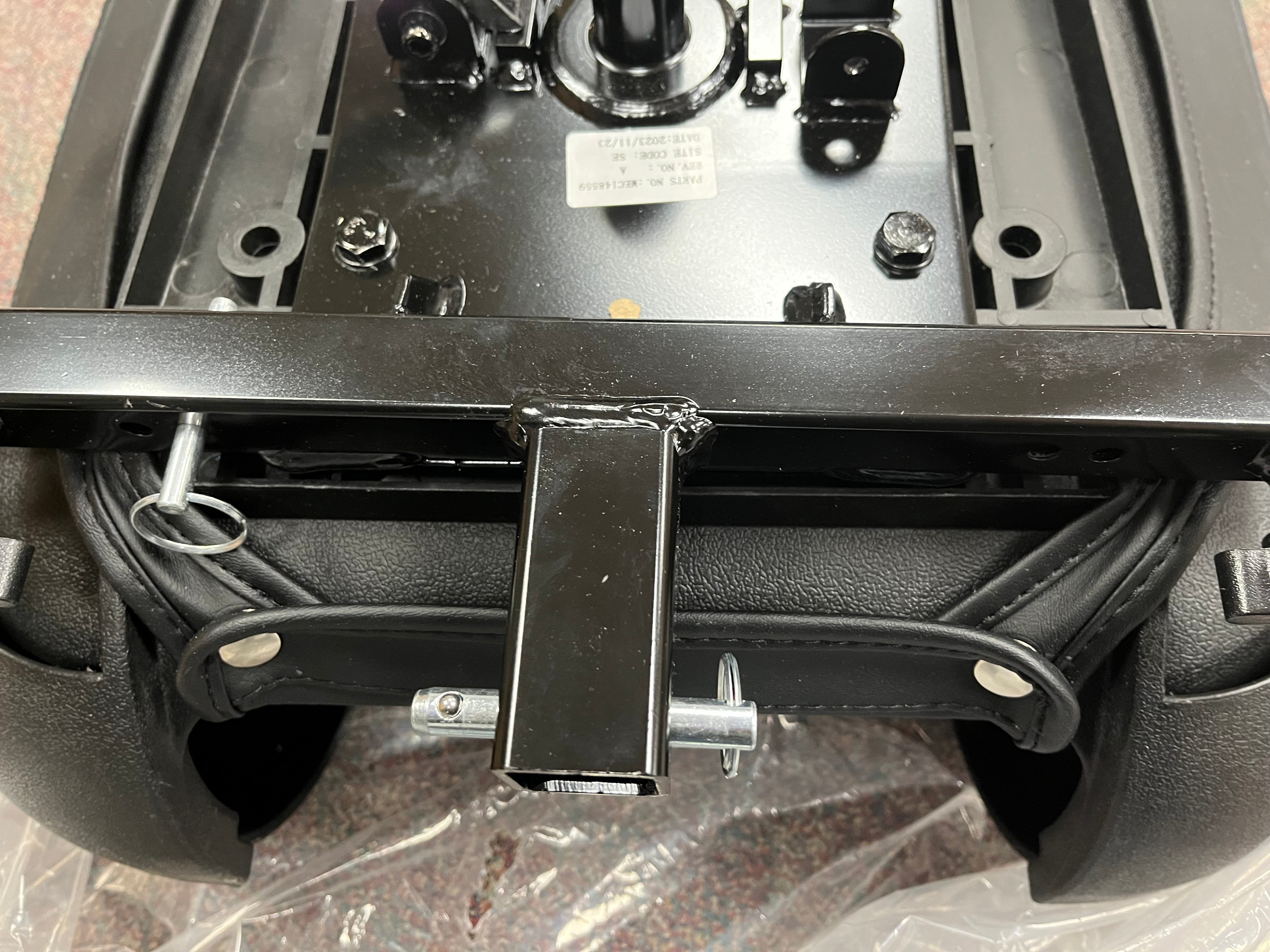 17" Wide Molded Seat Assembly for Go-Go and Pride Mobility Scooters (Missing Hardware) (SETASMB5827)