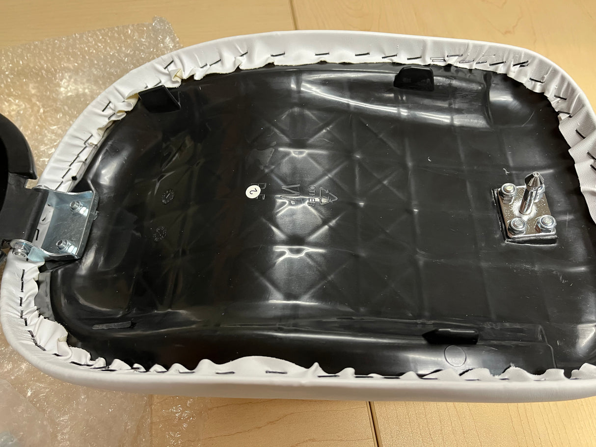 Seat with Storage for the Razor Pocket Mod (Blemished)