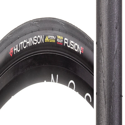 Close-up of the 700x28 Fusion 5 All Performance Bicycle Tire showcasing its well-spaced, inverted tread pattern and large grain size, designed for exceptional grip and reinforced with Kevlar Pro Tech technology.