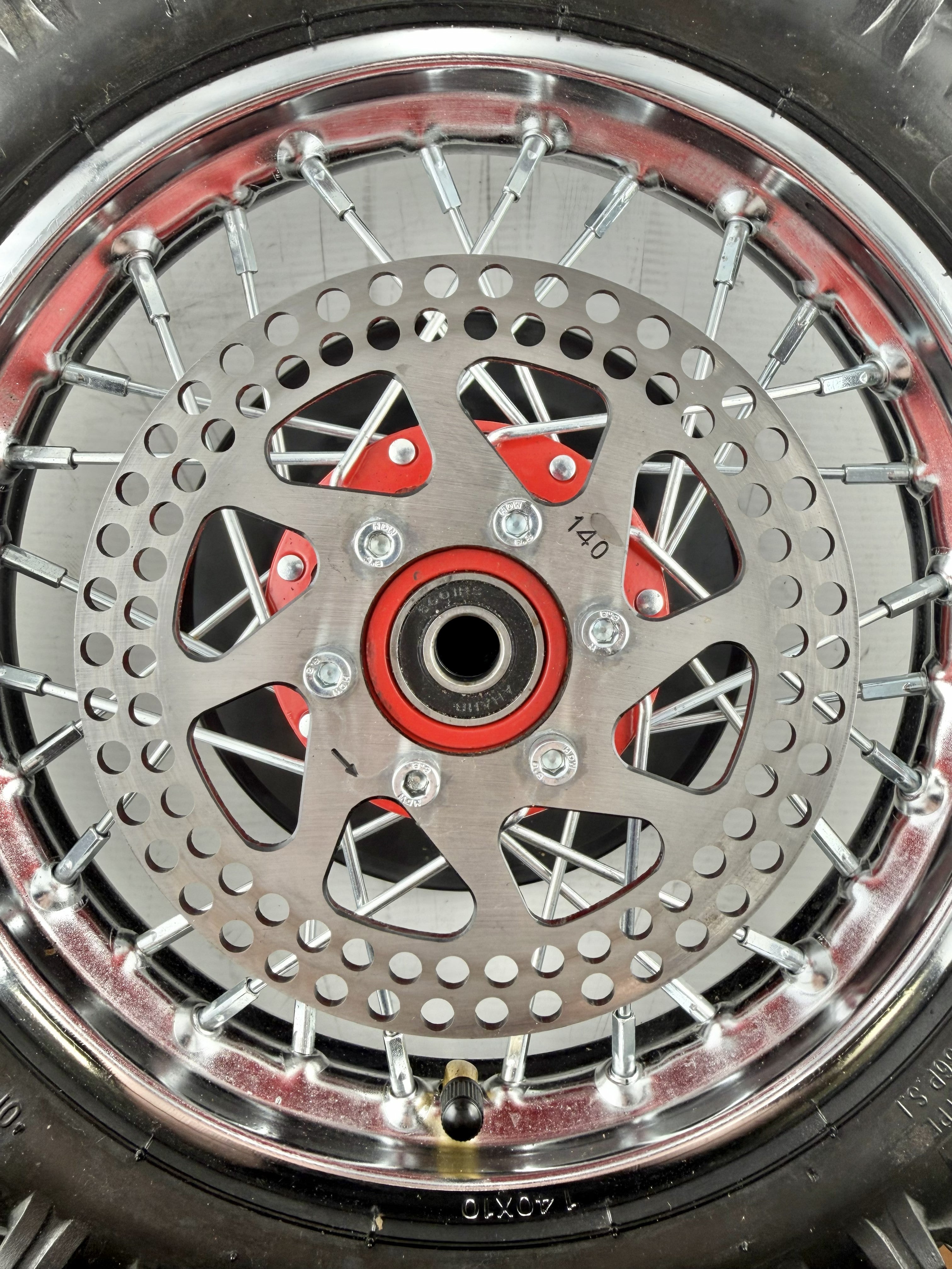 Complete Rear Wheel with Red Hub for the Razor SX500 McGrath Dirt Rocket (Blemished)