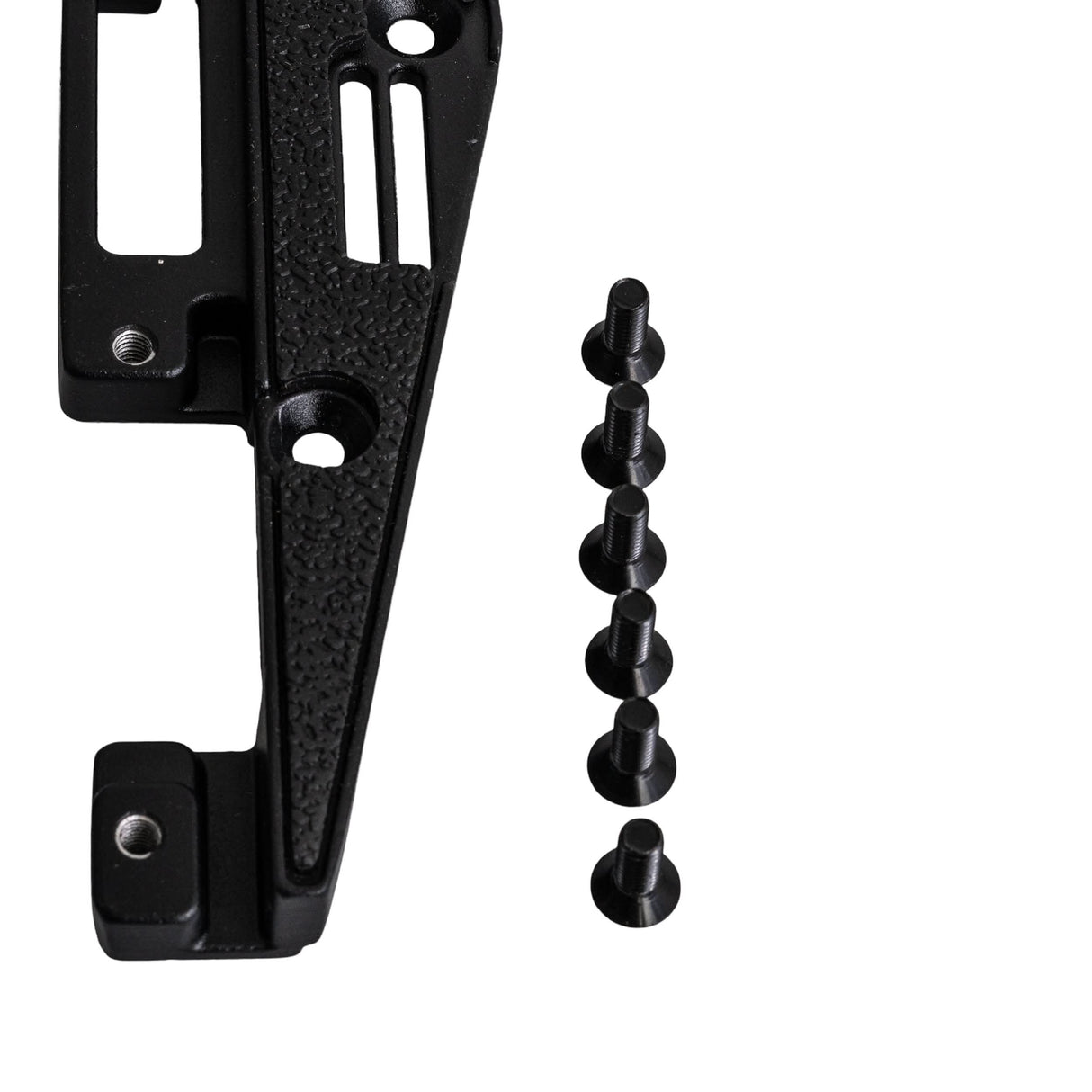 Footplate Bracket Assembley with Mounting Hardware for Quantum Q6 Edge 3.0 (Pair) (RIG152517)