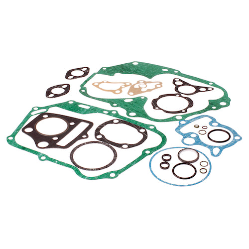 Engine Gasket Set for Honda Cub C70 1972-1973, featuring an assortment of gaskets and seals illustrated in a detailed sketch, essential for engine protection and performance maintenance.