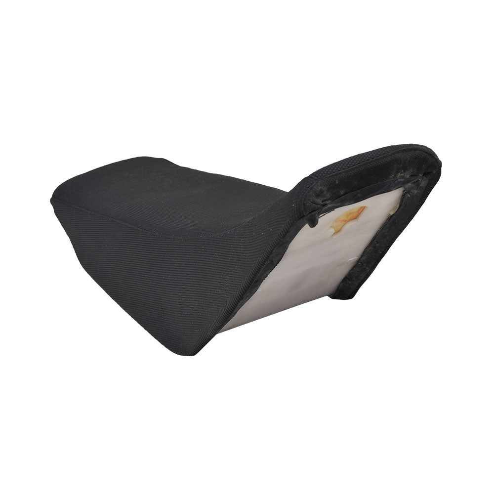 Seat for 250cc Dirt Bikes: Black vinyl seat with a white cover, designed to fit various models including Baja Motorsports Baja X250. Suitable for 125cc, 150cc, and many 250cc dirt bikes.