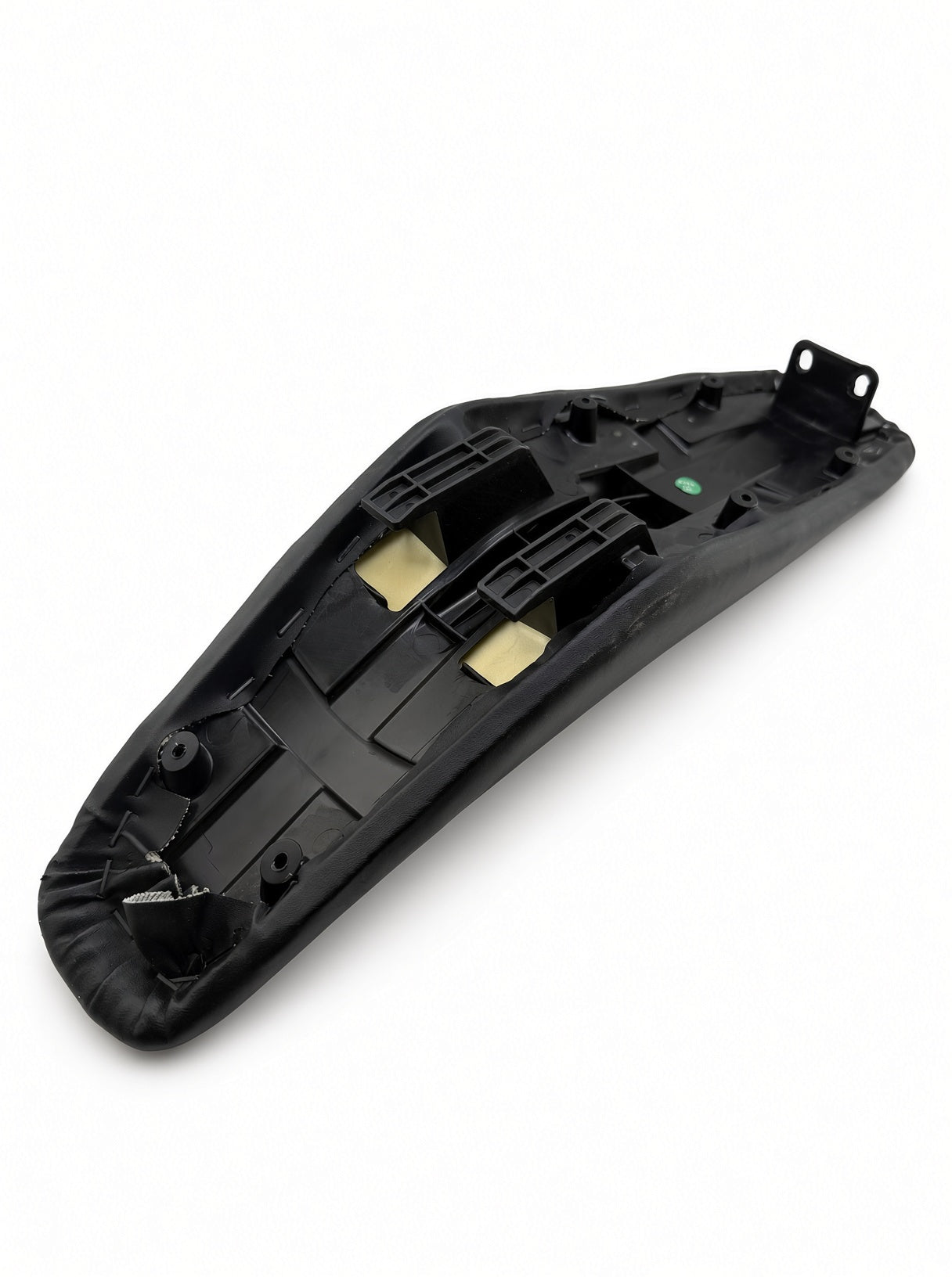 Hiboy DK1 seat underside showing the mounting brackets