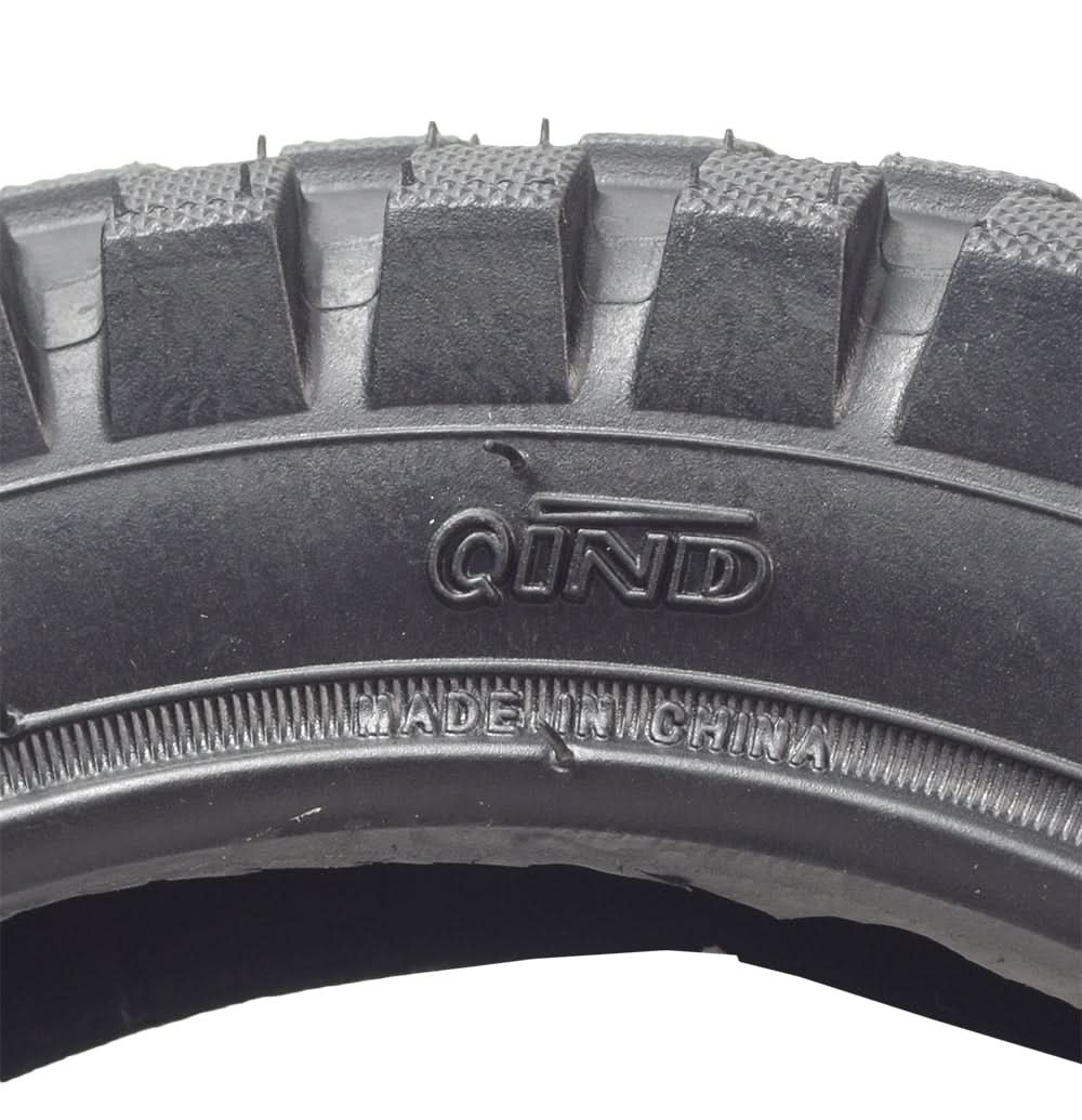 Close-up of the knobby tread and sidewall on the Hiboy DK1 replacement tire