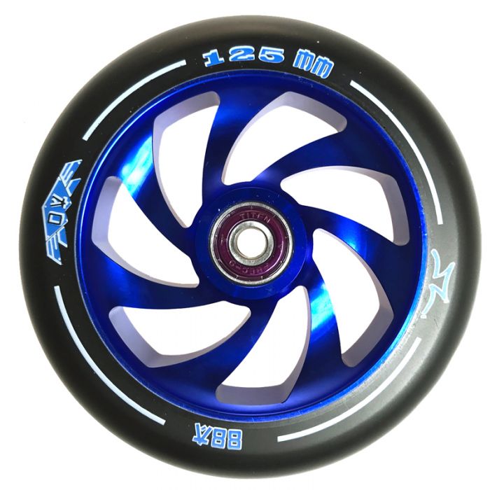 125 mm AO Spiral Kick Scooter Wheel showcasing a 7-spoke design with a distinctive blue rim. Ideal for mixing and matching with other wheels for a personalized scooter setup.